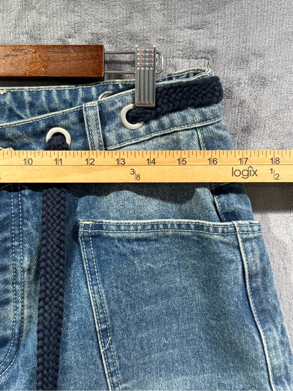 Aaron & Amber Jeans Womens Size M Barrel Leg Blue Denim Button Fly Boho - Picture 3 of 9